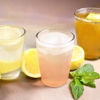 Frisdrankautomaat dranken in glas
